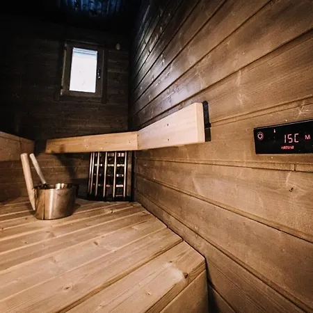 Sleepwell House Pyhaetunturi With Sauna Close To Feriehus Pelkosenniemi